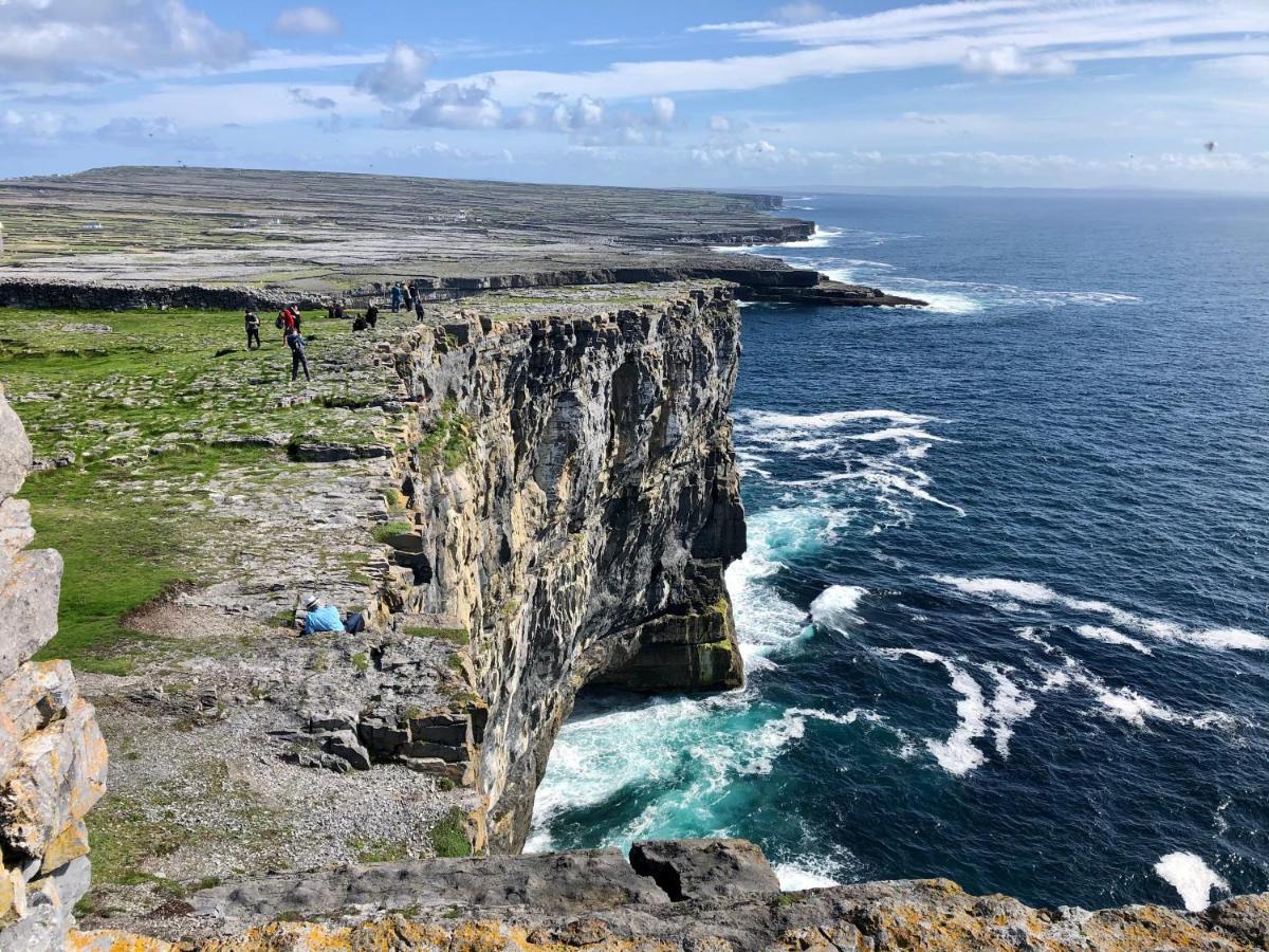 Ocean View Guestrooms Doolin Luaran gambar