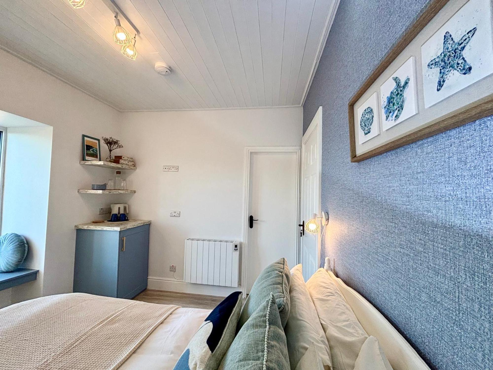 Ocean View Guestrooms Doolin Bilik gambar