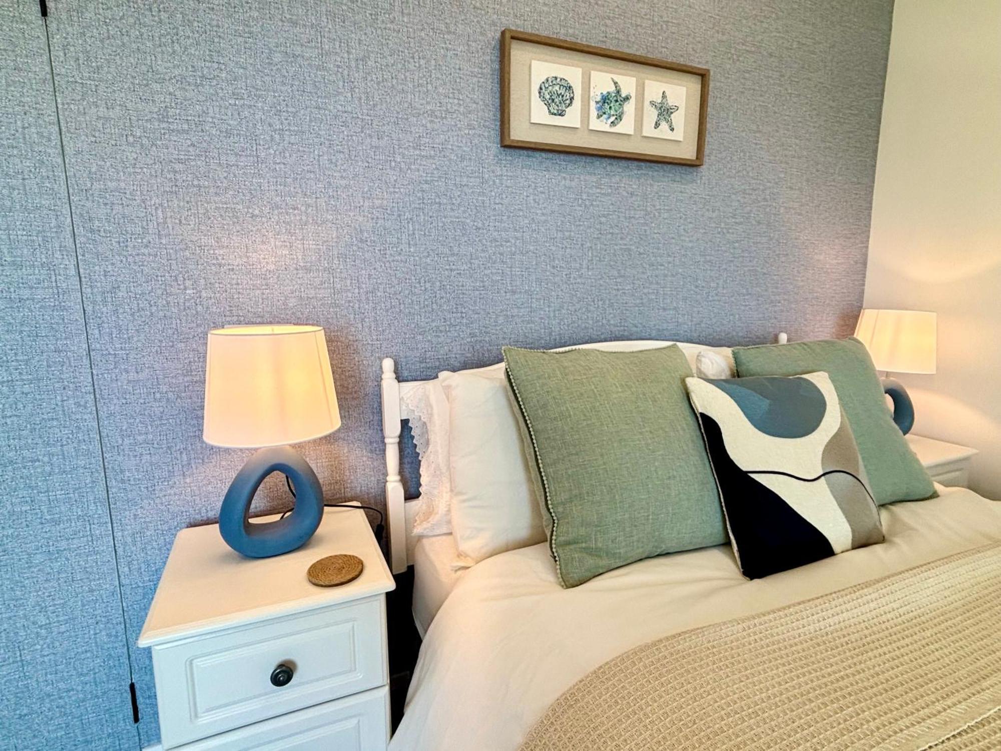 Ocean View Guestrooms Doolin Bilik gambar